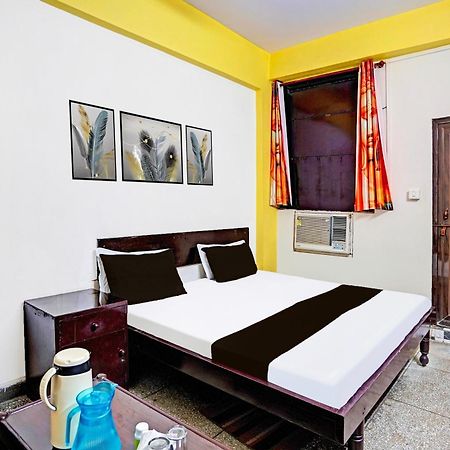 Hotel O Raj Mahal Kanpur Eksteriør billede