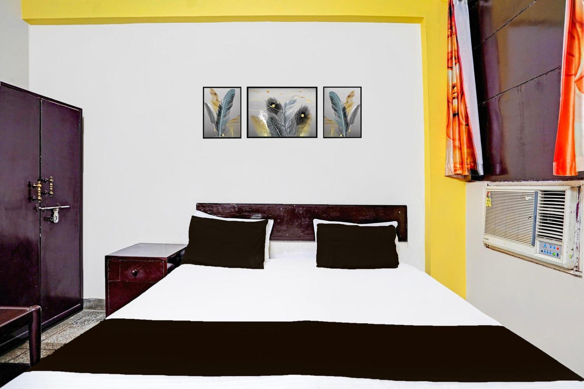 Hotel O Raj Mahal Kanpur Eksteriør billede