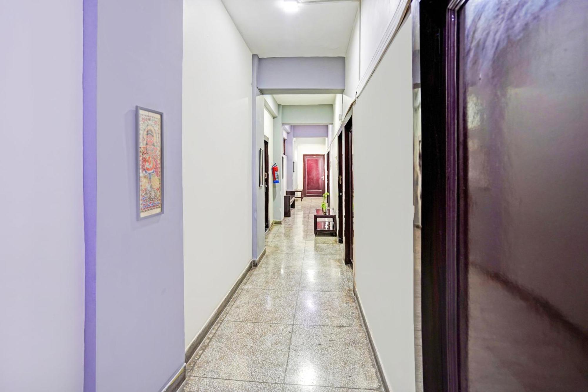 Hotel O Raj Mahal Kanpur Eksteriør billede