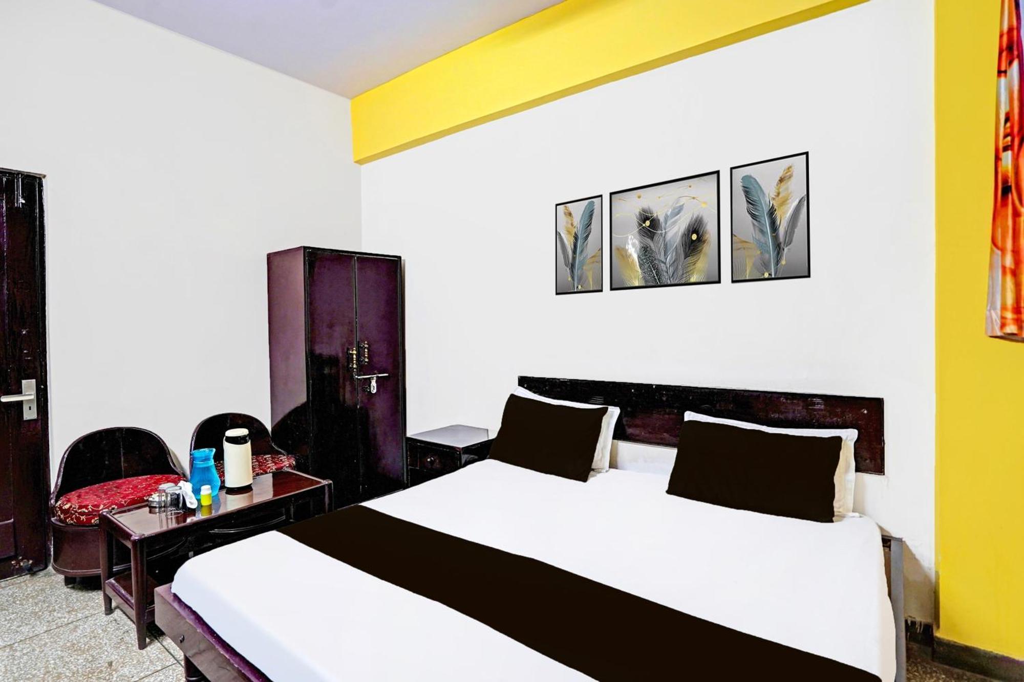 Hotel O Raj Mahal Kanpur Eksteriør billede