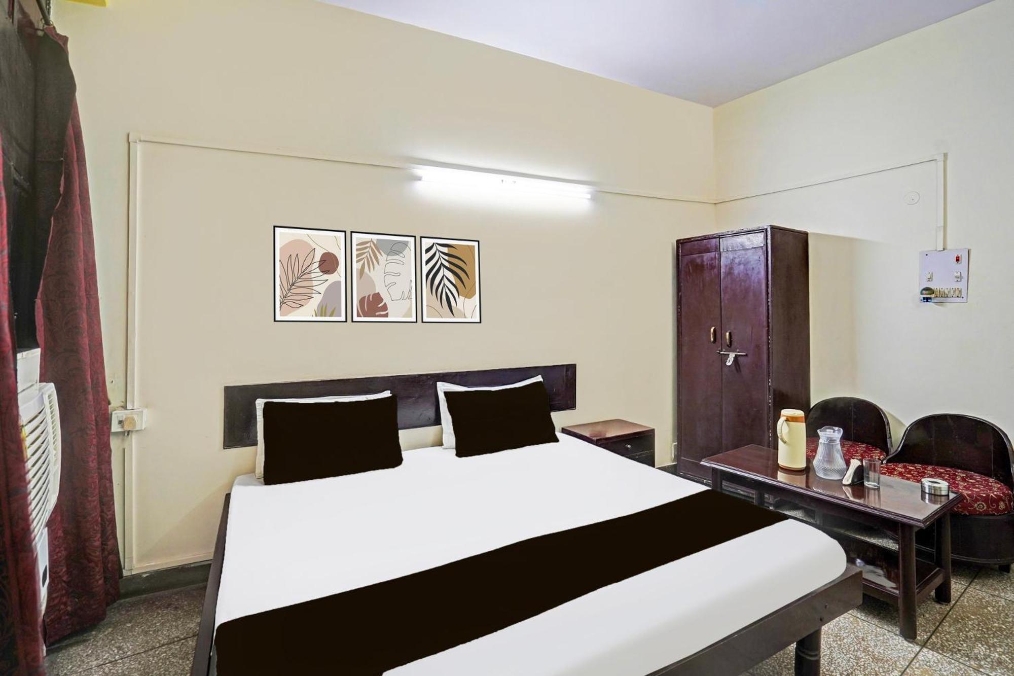 Hotel O Raj Mahal Kanpur Eksteriør billede